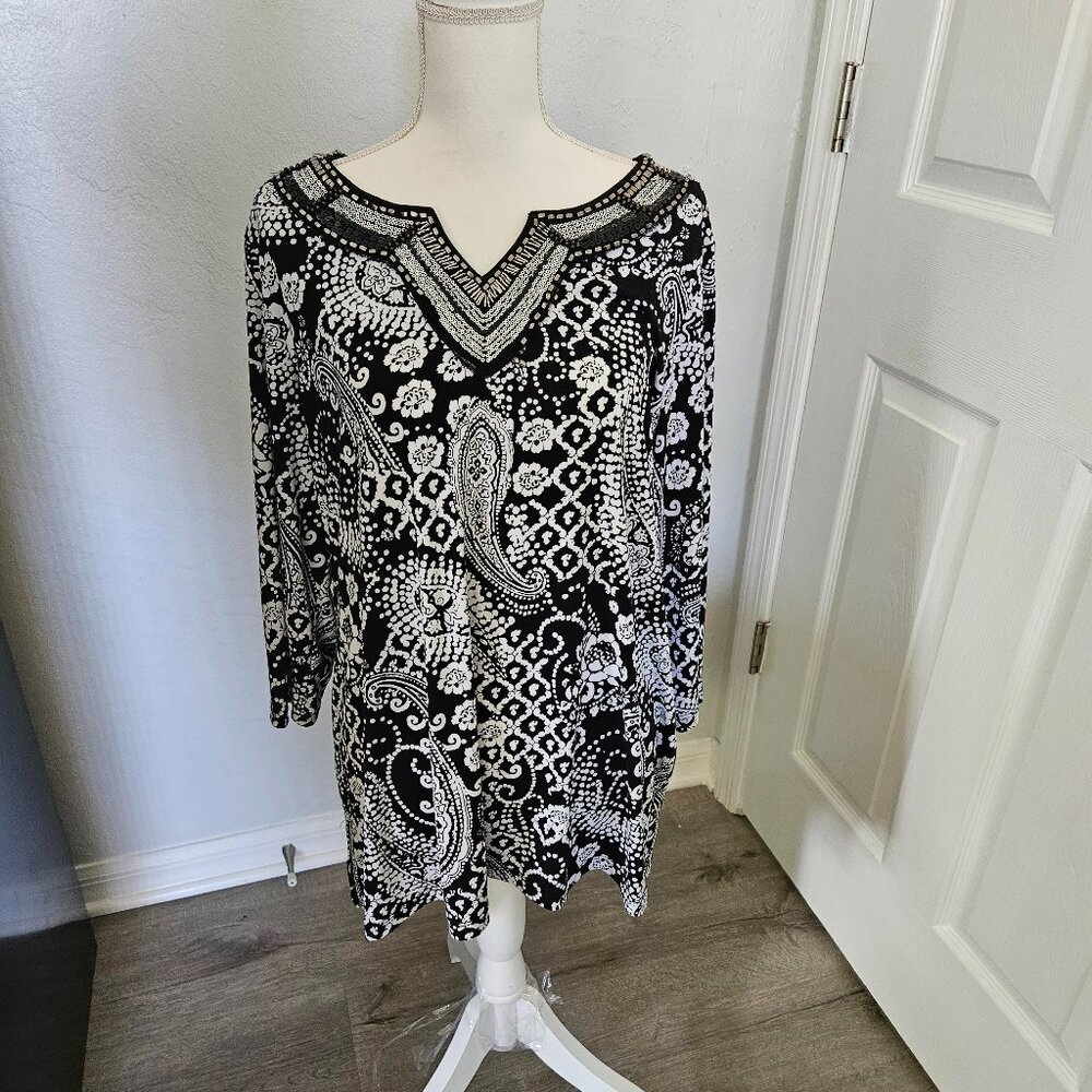 JM Collection Womens Blouse Blabk and white